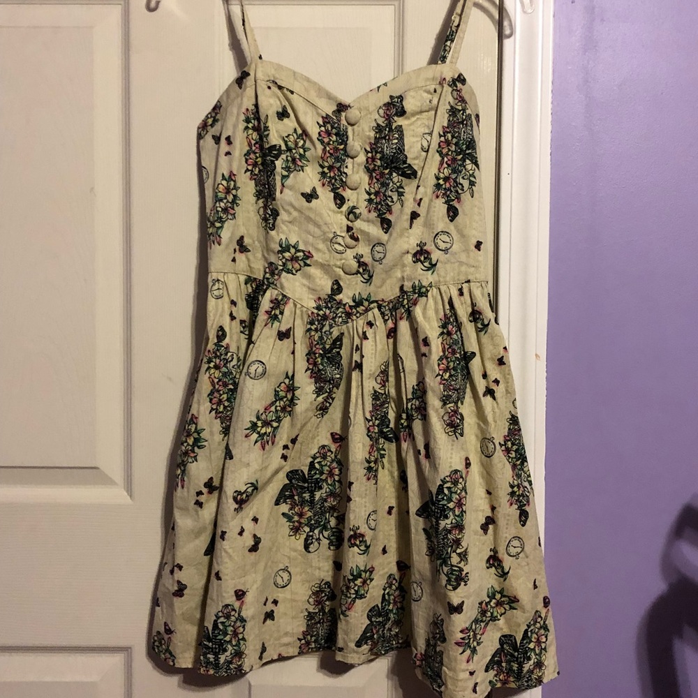 Hell Bunny skull and flowers dress